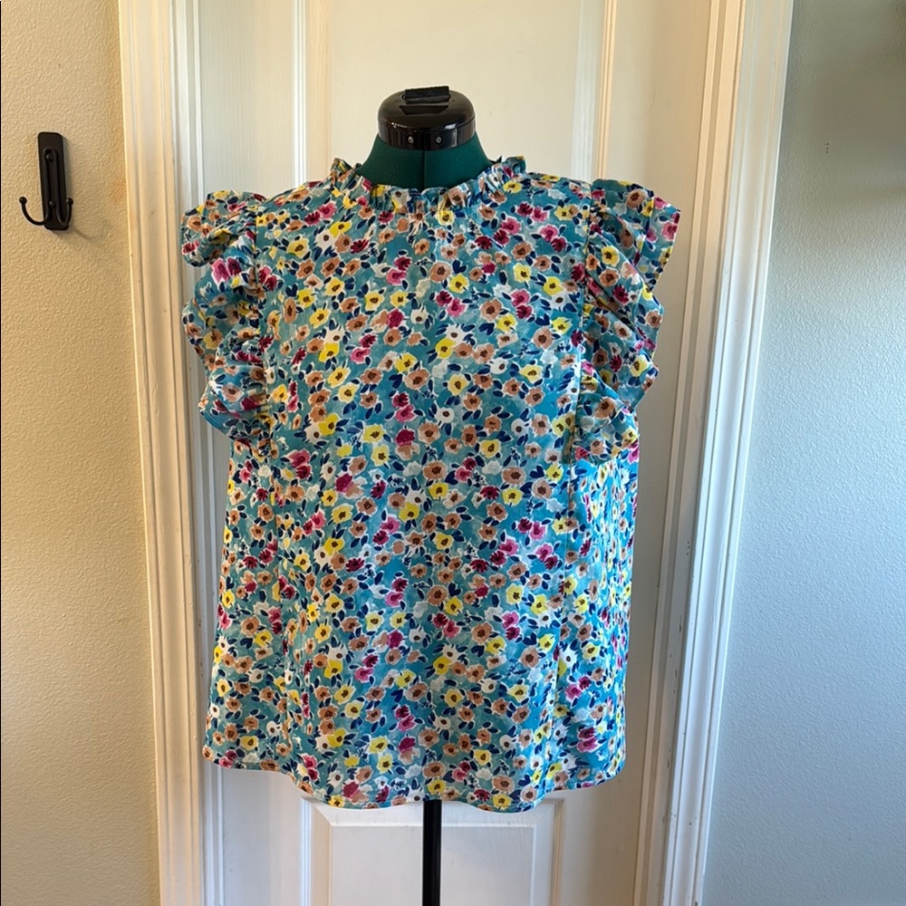 Floral Ruffle Sleeve Blouse